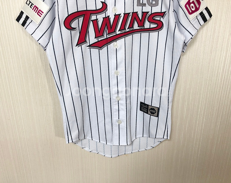 KBO ATC LG트윈스 홈유니폼/져지 85 #35 이진영--2