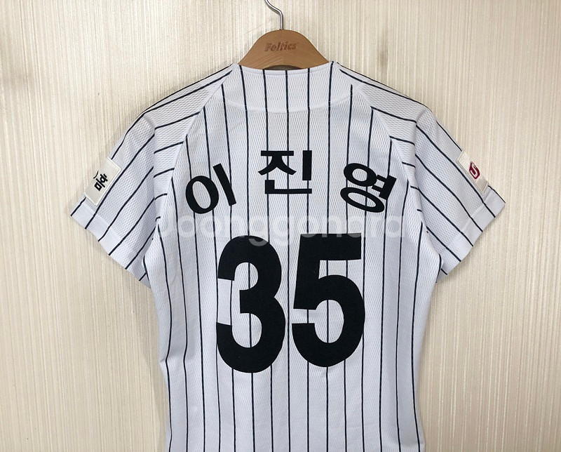 KBO ATC LG트윈스 홈유니폼/져지 85 #35 이진영--8