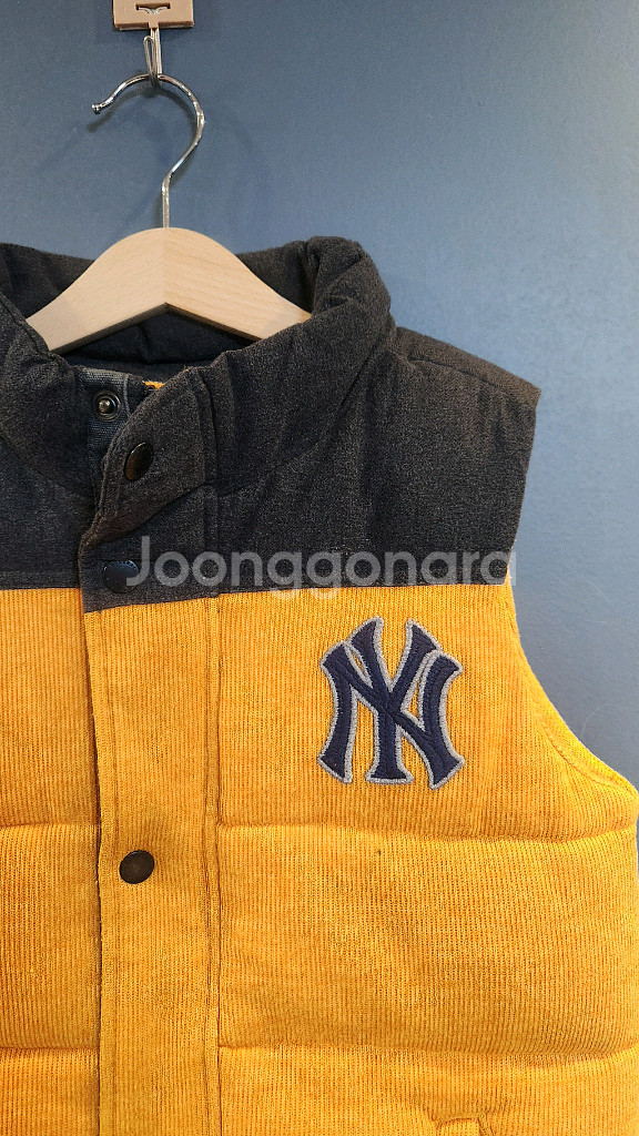 MLB 키즈 뉴욕 양키스 코듀로이 패딩 조끼 130 / 9Y--1