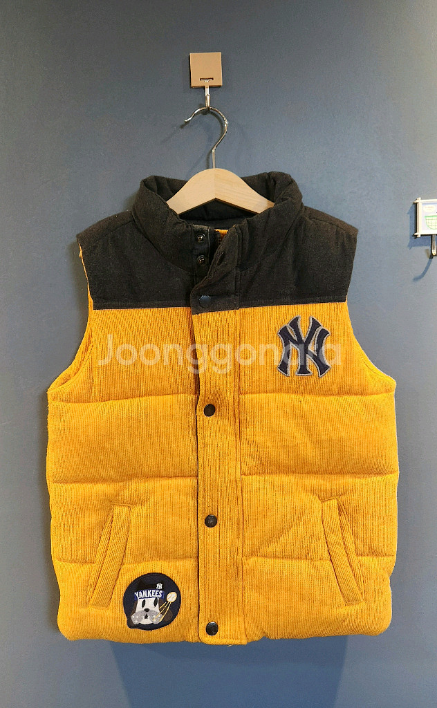 MLB 키즈 뉴욕 양키스 코듀로이 패딩 조끼 130 / 9Y--0