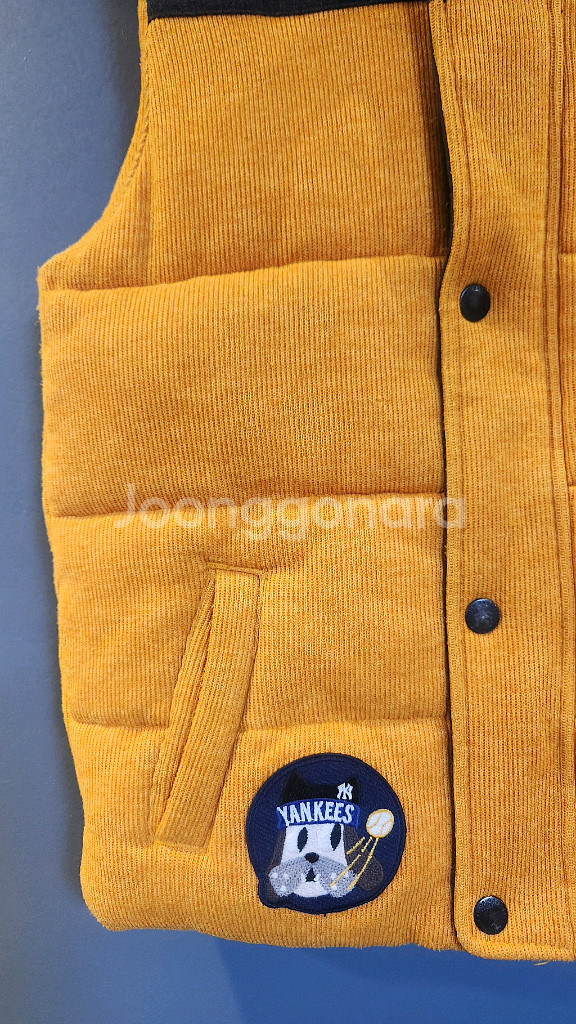 MLB 키즈 뉴욕 양키스 코듀로이 패딩 조끼 130 / 9Y--2