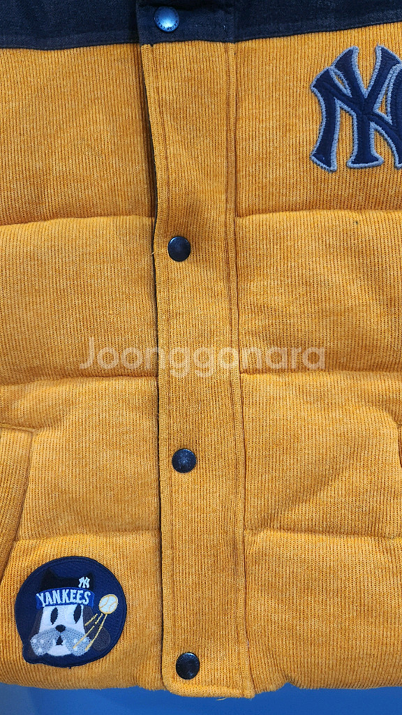 MLB 키즈 뉴욕 양키스 코듀로이 패딩 조끼 130 / 9Y--3
