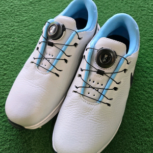 여성 나이키 골프화(240mm)