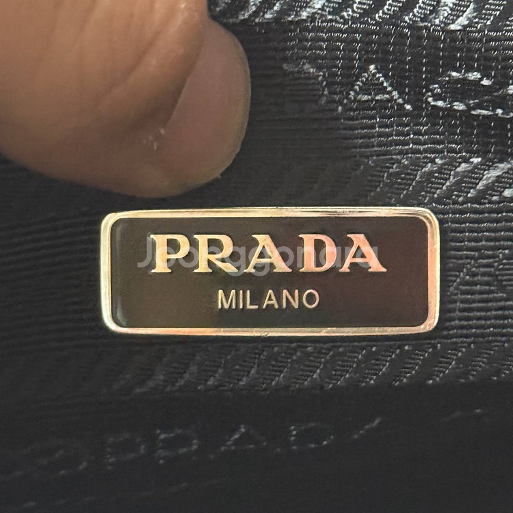 프라다 리나일론 호보백 풀구성--5