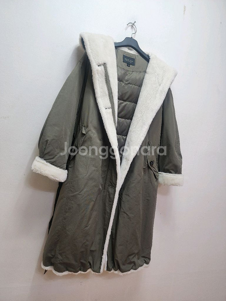 써스데이아일랜드 오버핏 다운롱패딩--2