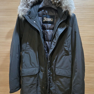 에르노 후드 다운패딩 48사이즈. 몽클레어,브루넬로,로로피아나