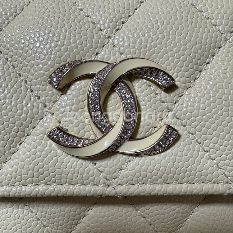 샤넬 시즌 캐비어 똑딱이 카드지갑 새제품--2