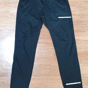 남.33 +) 나이키 남성 바지 (검정색) 남성 트레이닝 팬츠/ 러닝 헬스