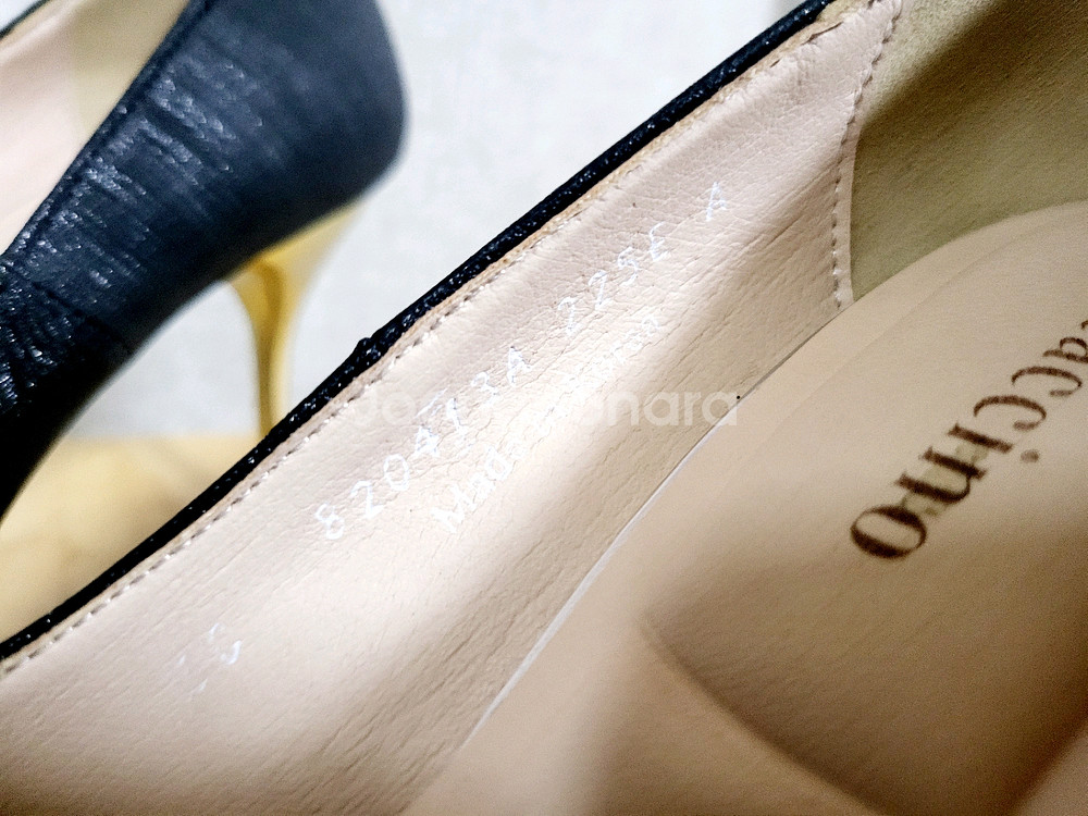 베카치노_여성 포인티드 토 하이힐 구두--3