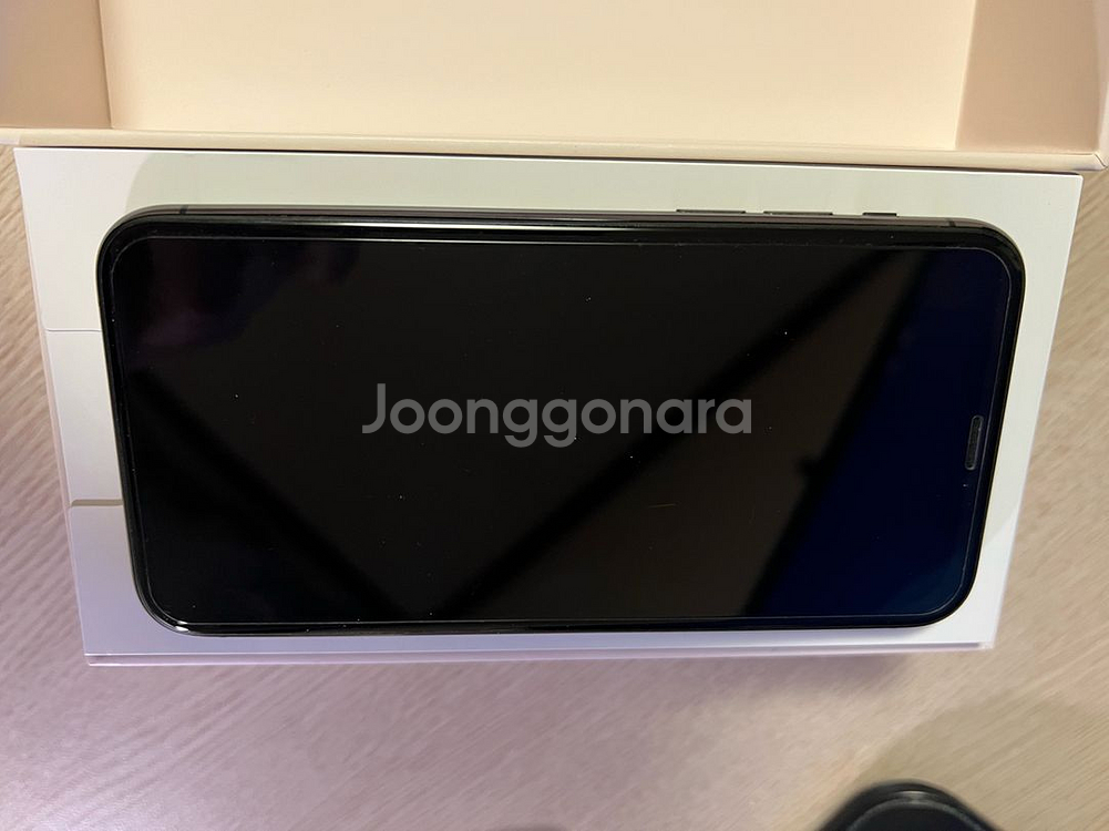 아이폰11 프로 64GB--0