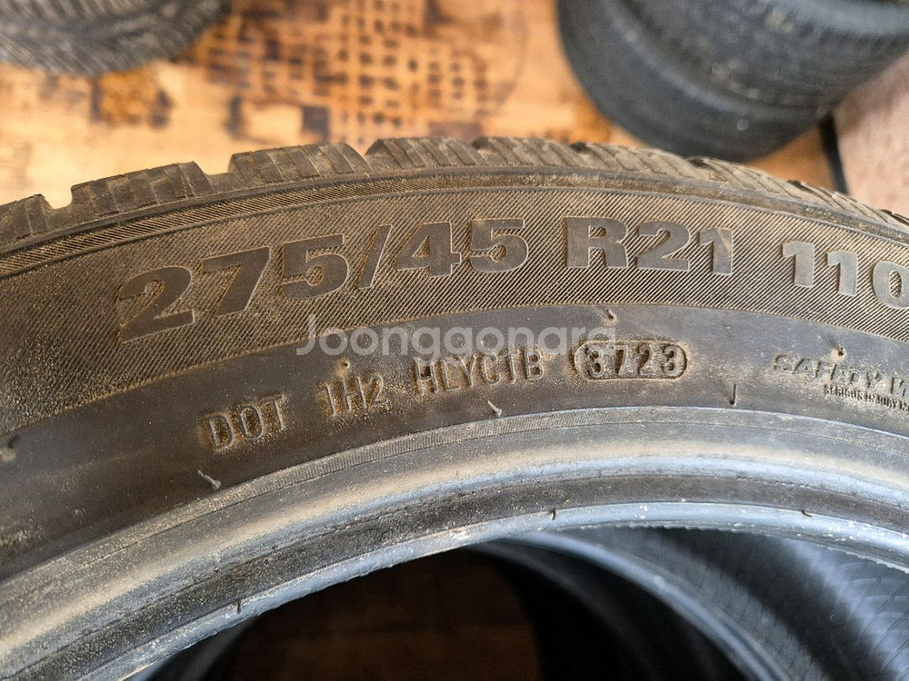 금호 275/45R21 윈터타이어--0