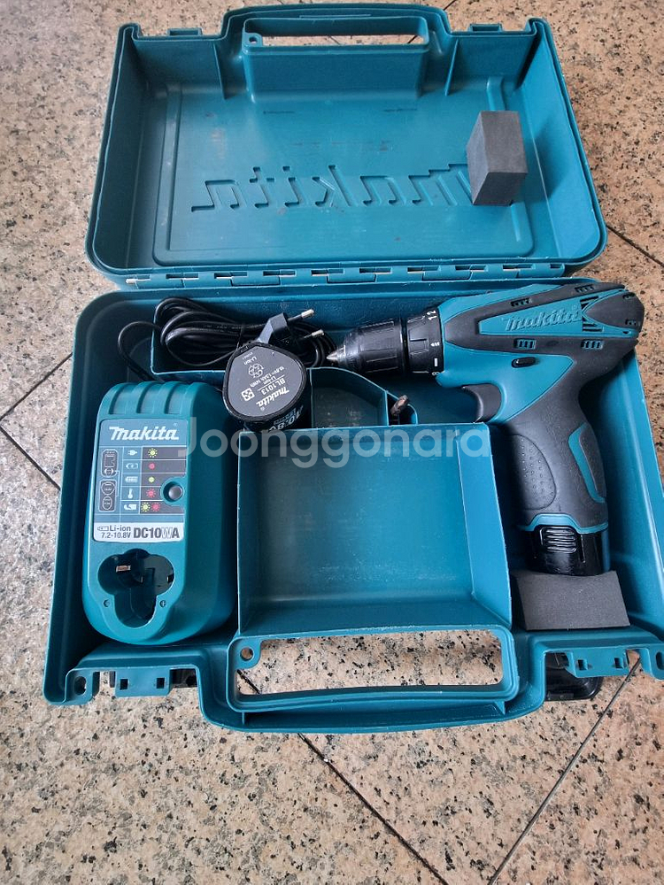 마끼다 10.8V 충전 드릴 세트--0