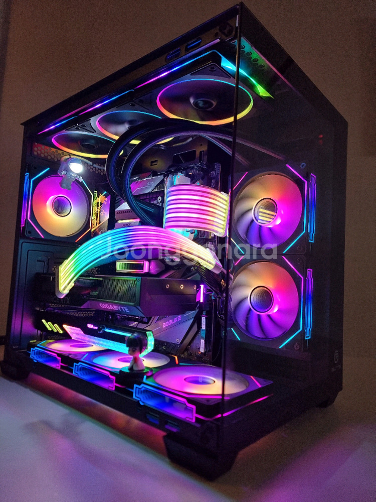 고사양 게이밍 i7 rtx 4070 super 컴퓨터 판매합니다.--1