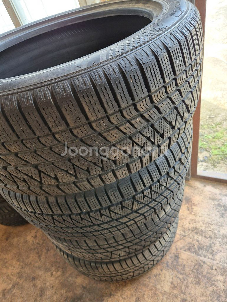 금호 275/45R21 윈터타이어--3