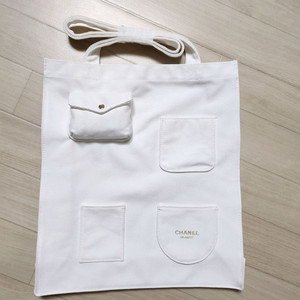 샤넬 뷰티 에코백