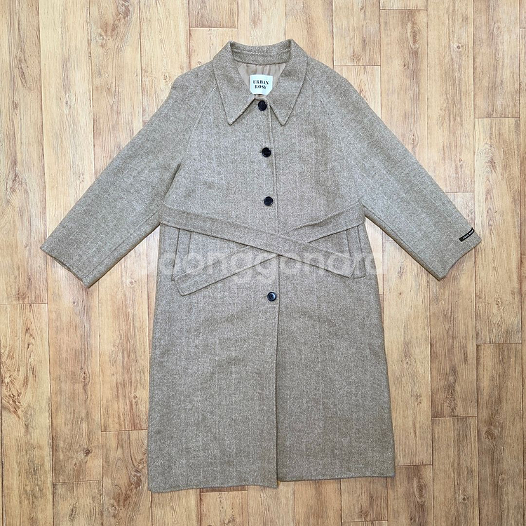 어반로지(URBANROSY) 헤링본 울코트 프리사이즈--2