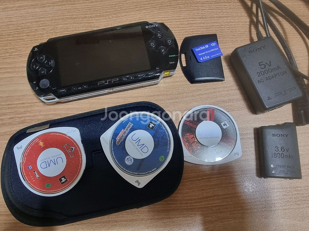 소니 플레이스테이션 포터블 PSP-1005 피아노블랙--0