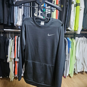 나이키 써마 핏 기모 맨투맨 정품(새상품)