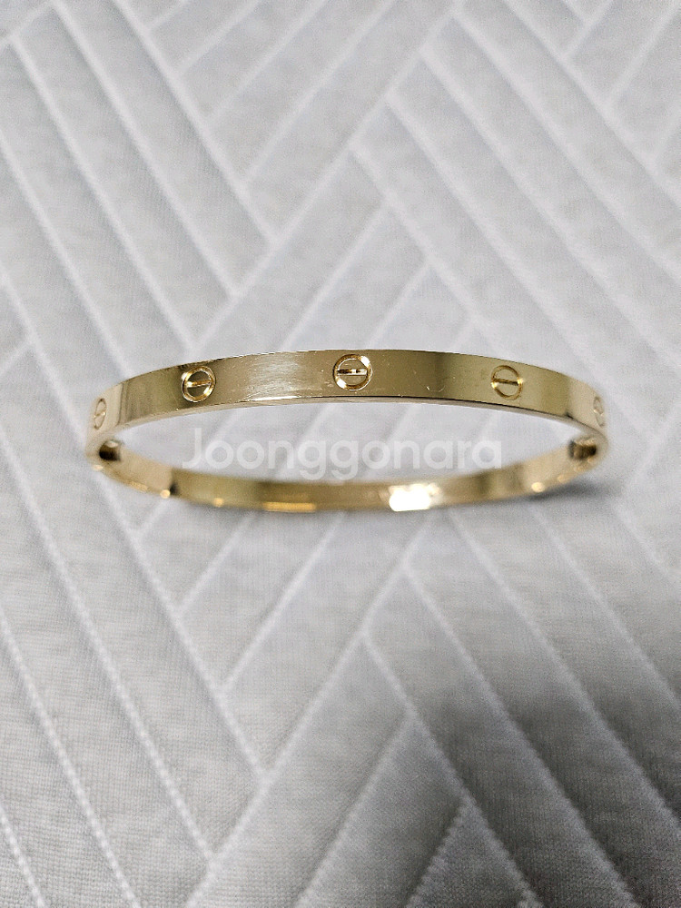 18k까르띠에 러브 팔찌 21호--0