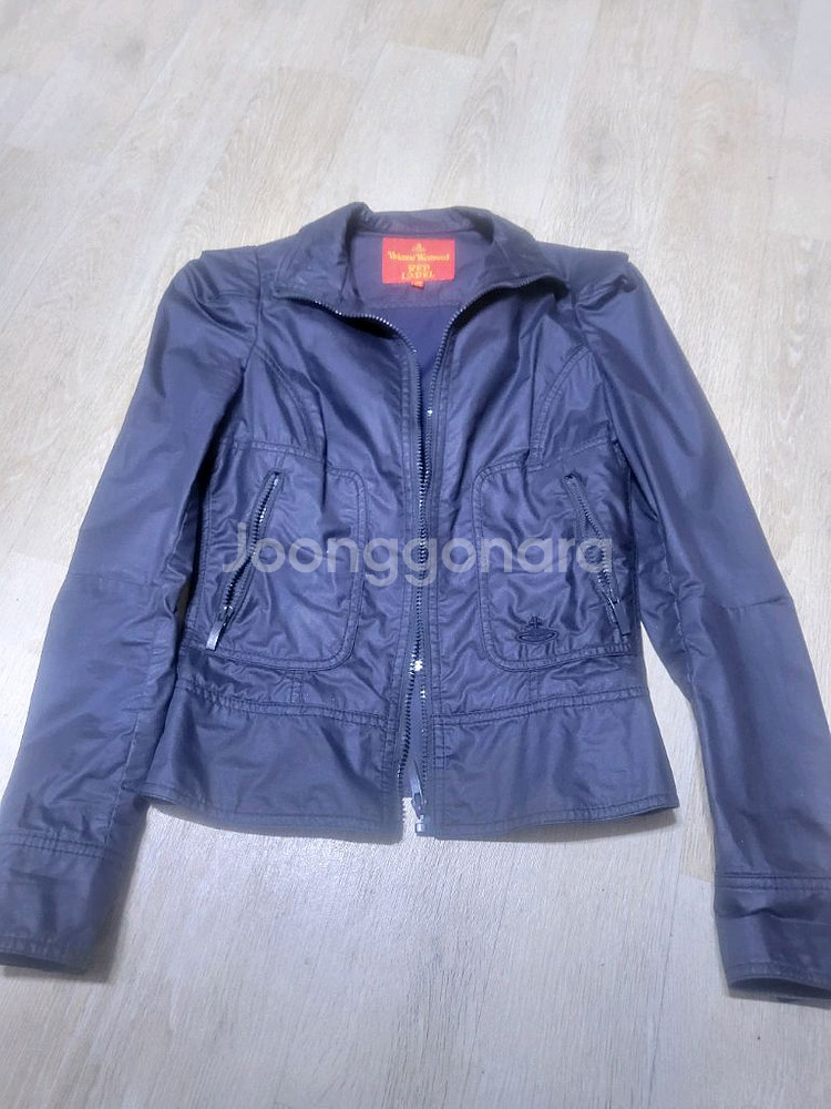 비비안웨스트우드 자켓팔아요--0