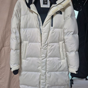 노스페이스 롱패딩(화이트 M95)