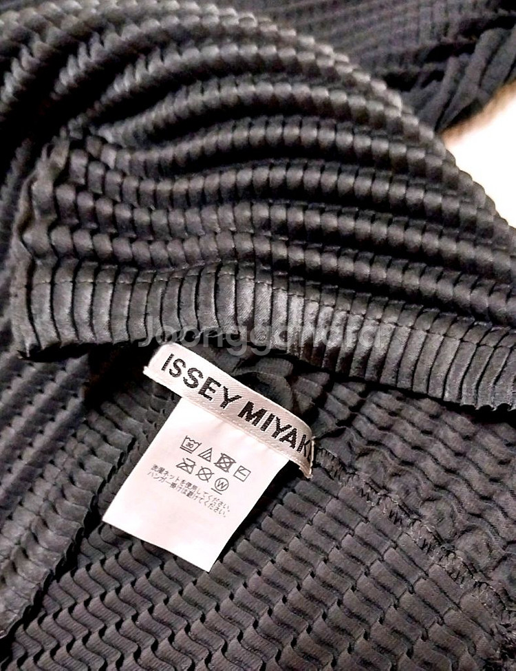 이세이미야케 울져지 긴팔,플리츠탑--1