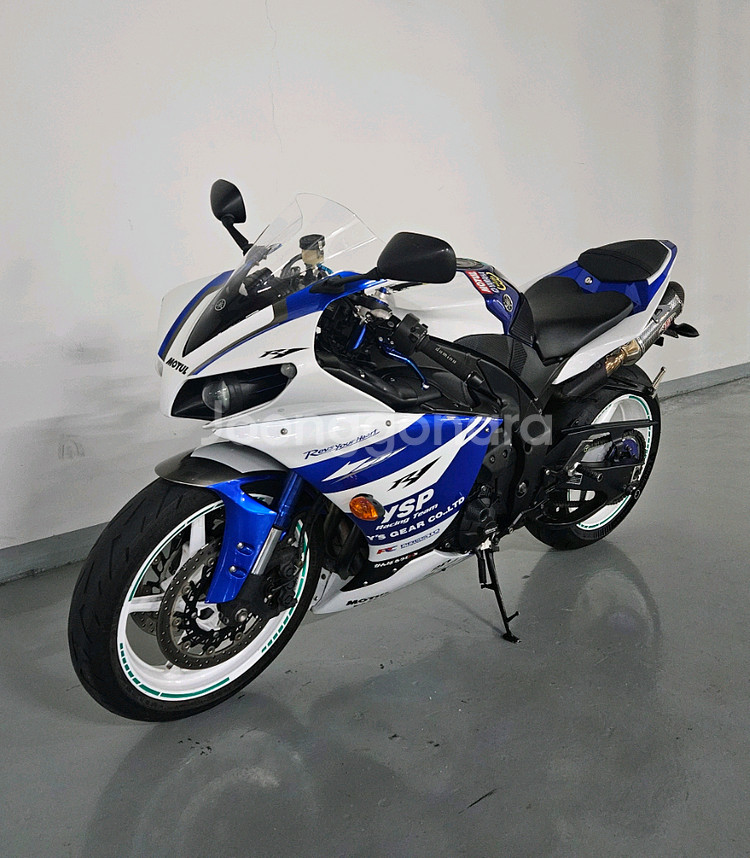 깨끗한 야마하 빅뱅 R1 판매합니다--0