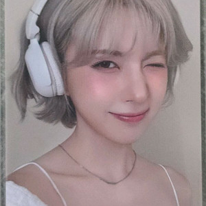 엔믹스 배이 헤드셋 헤드폰 포카 포토카드