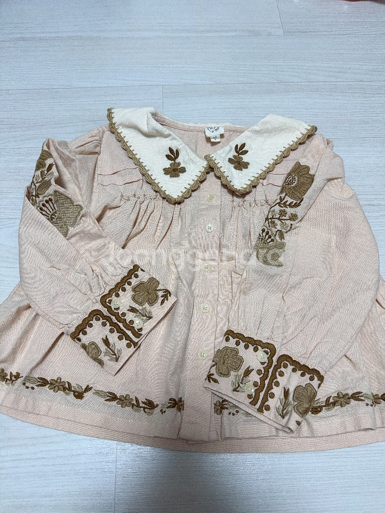 아폴리나 핑크블라우스 5-7--0