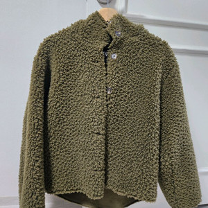 자라 zara 카키 양털 뽀글 플리스 자켓 코트 아우터 편의점 반값 택포 4만원
