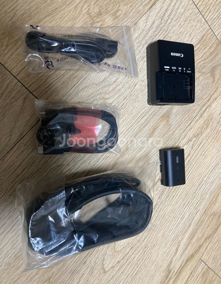 캐논 EOS R5C 미러리스 카메라--3