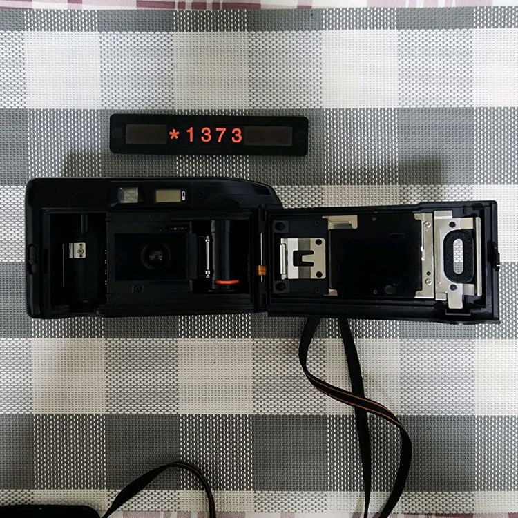 캐논 오토보이 3 데이터백 필름카메라 이미지