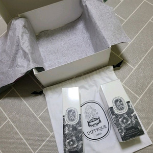 딥디크 핸드앤바디 로션+젤 플레르 드 뽀(새상품)