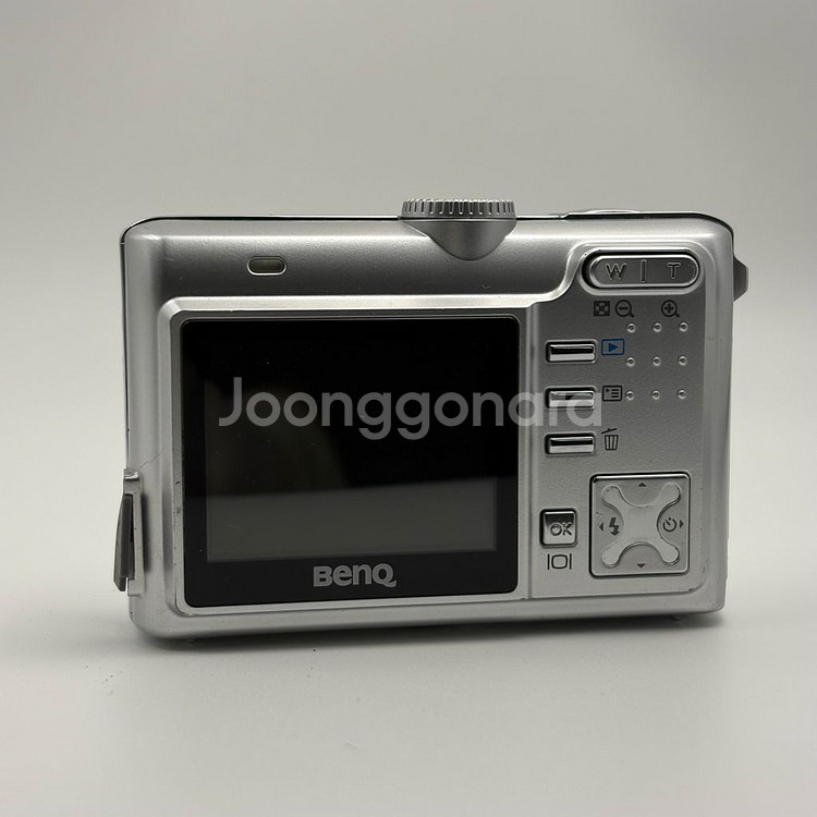 BenQ DC C520 디지털카메라--1