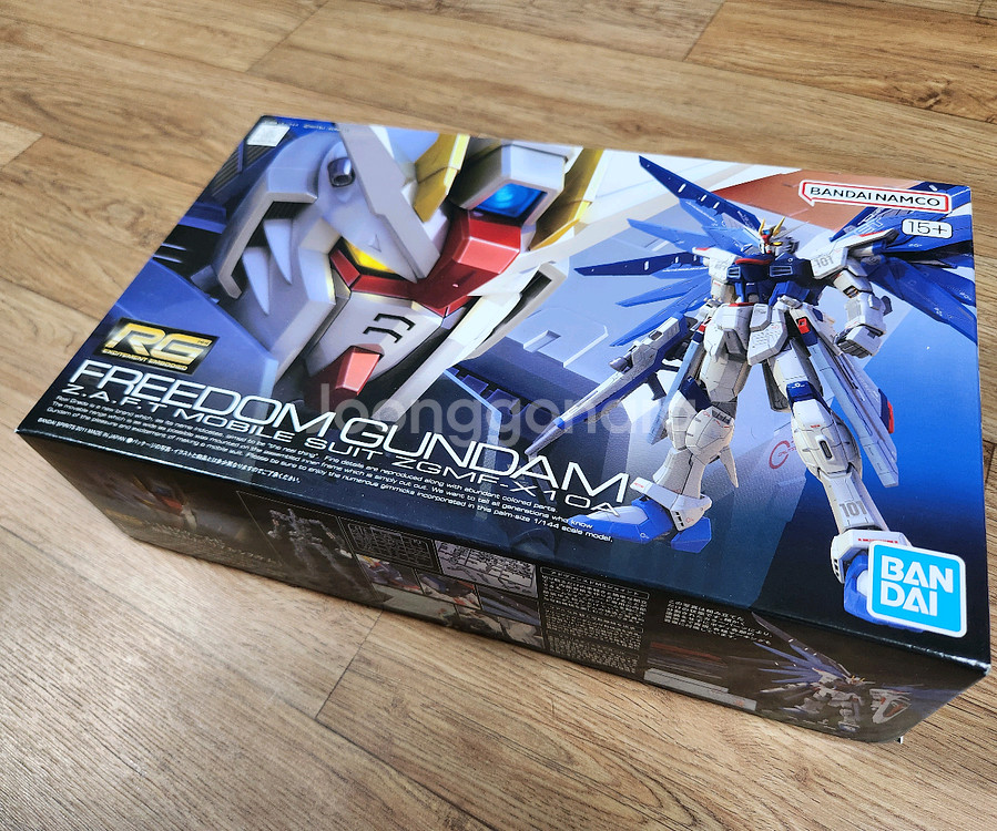 MG 프리덤 건담 프라모델--0
