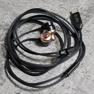 AMFM 정자기식 이어폰 CURU 001