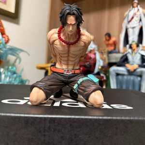 BT 원피스 에이스 처형대 레진피규어