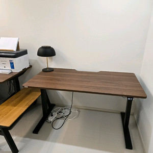 까사미아 캄포 1600 높이조절 책상