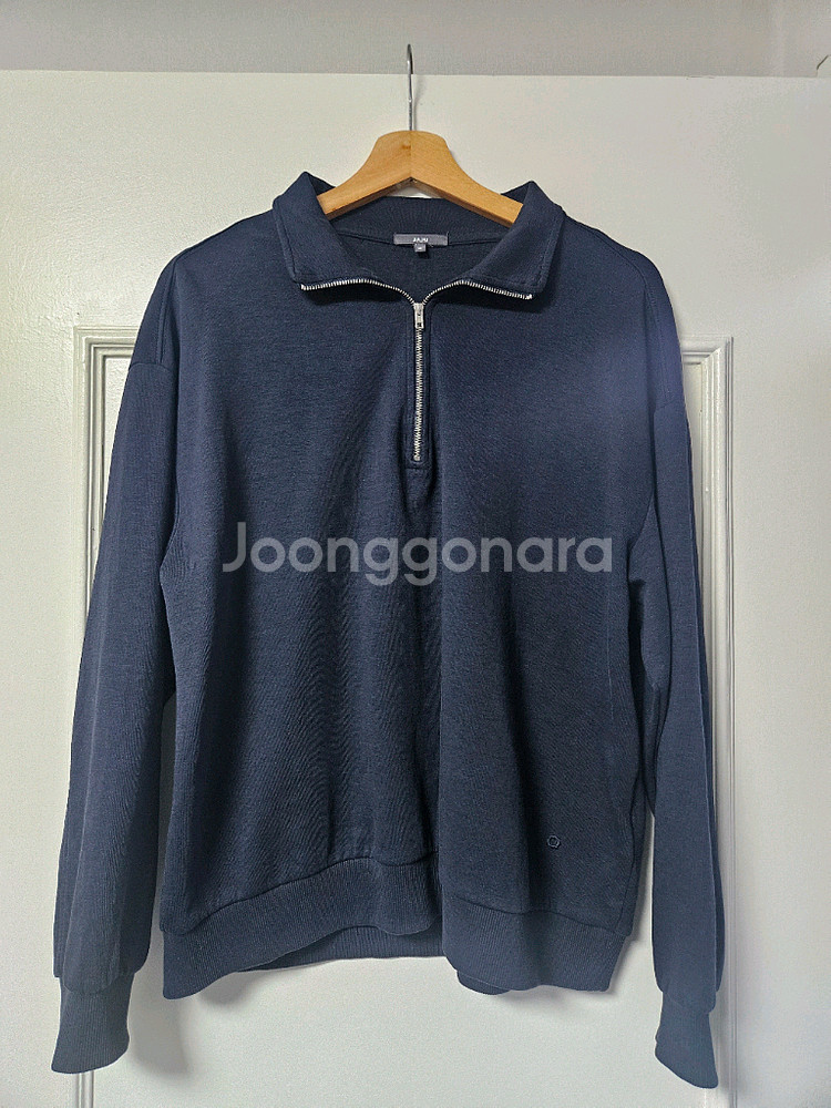 자주 jaju 네이비 집업 맨투맨 긴팔티셔츠 편의점 반값 택포 12000원--0