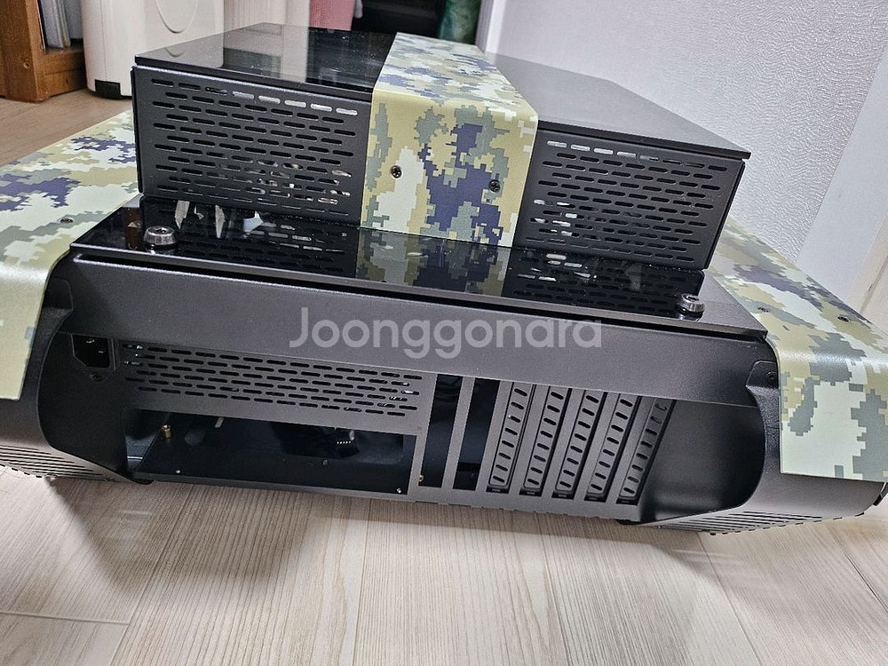 컴이지 킹덤 탱크 카모플라주 패턴 PC 케이스--2