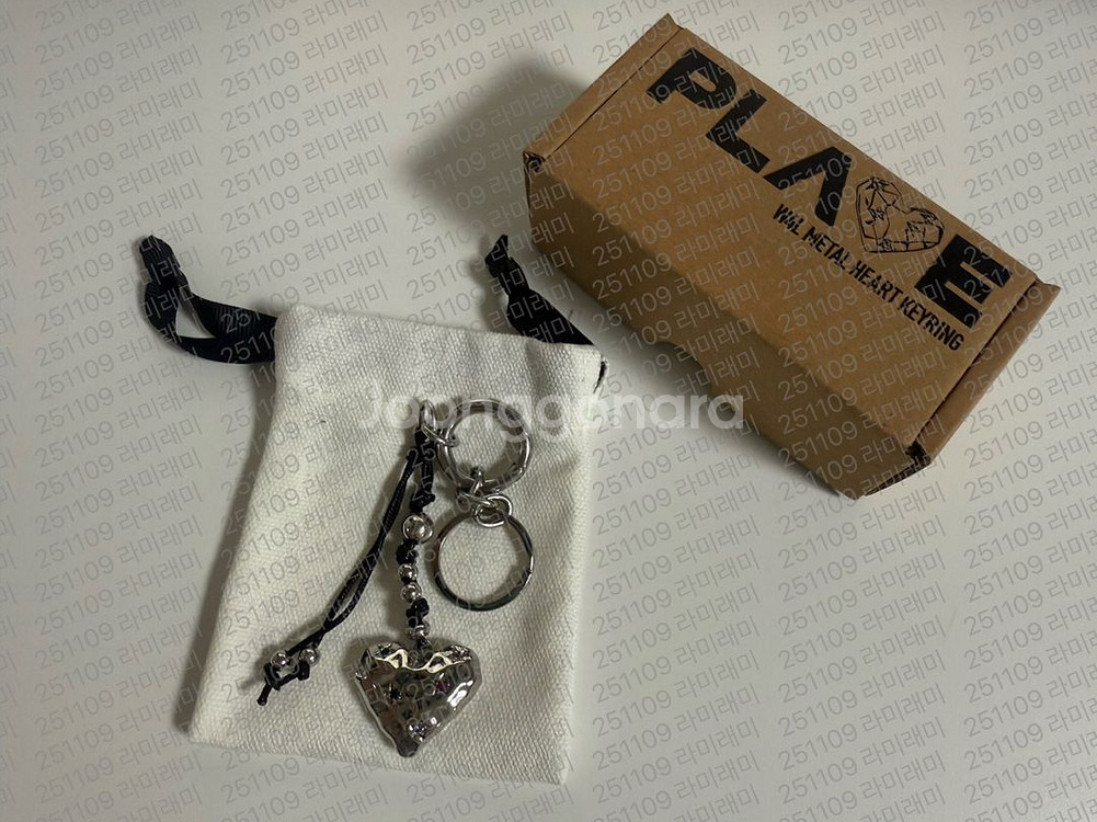 PLAVE 플레이브 키링, 증사, 예준 5만원 포카 일괄양도--0