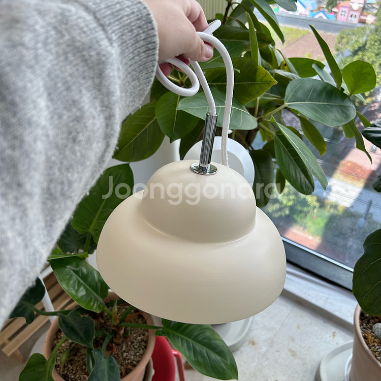 일광전구 FROG22 작은사이즈 펜덬트 조명 아이보리--0