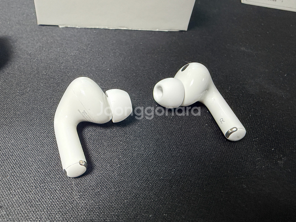 에어팟프로3+애케플 판매합니다.--0