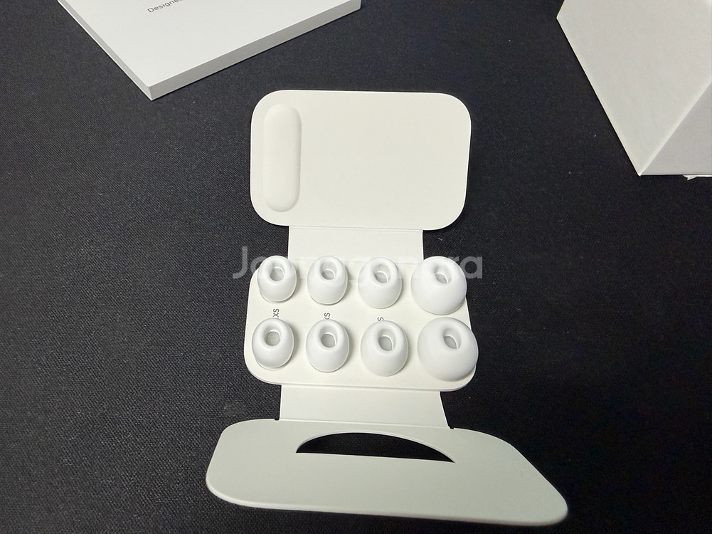 에어팟프로3+애케플 판매합니다.--1