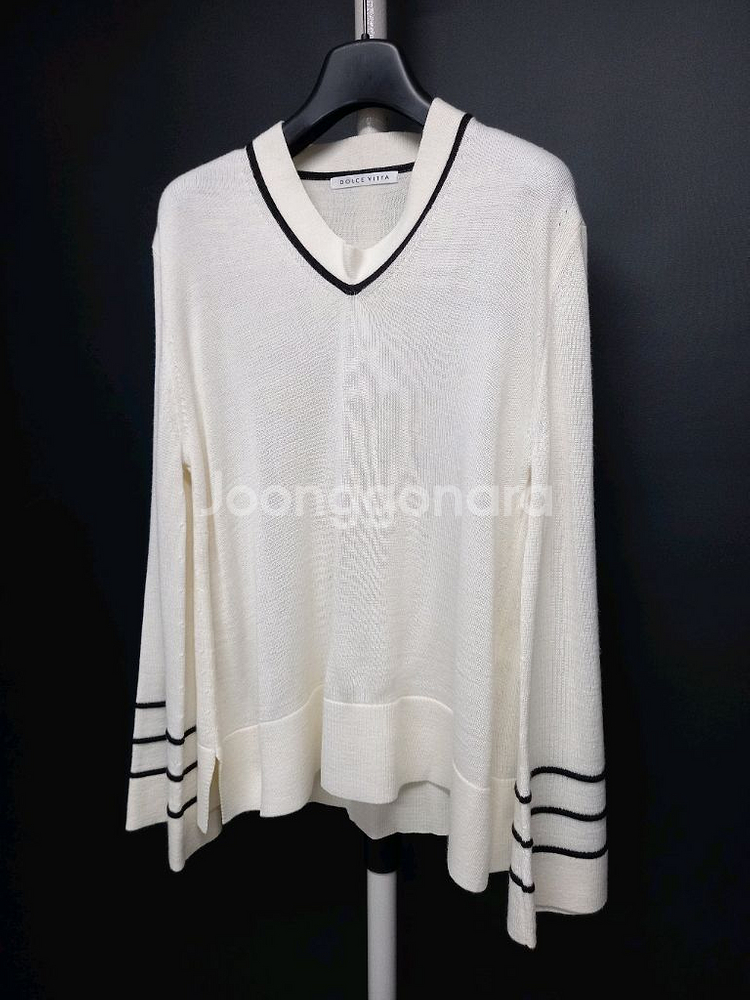 돌체비타 춘추동 울 니트블라우스 F 44-66--2