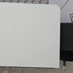 닌텐도 스위치 OLED 독 + 충전기 세트