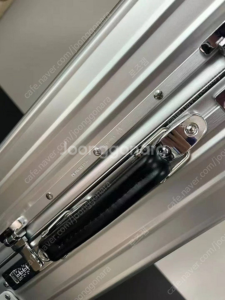 (실사포함 2종)리모와 클래식 알루미늄 캐빈 체크인 캐리어 20 / 26 / 30 인치--5