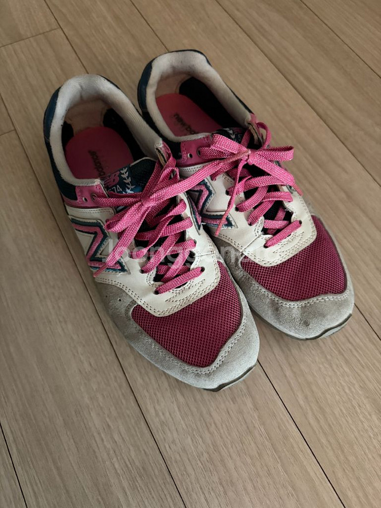 뉴발란스 운동화 245--0