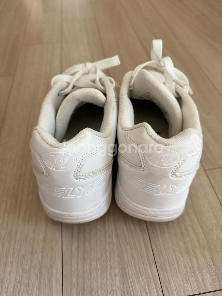 휠리스 스니커즈 240--3