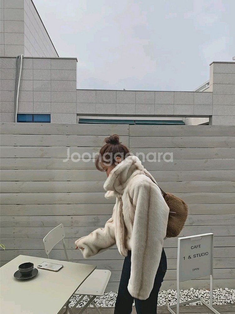 수입의류 새상품 카라넥 밍크 퍼 자켓 페이크퍼--0